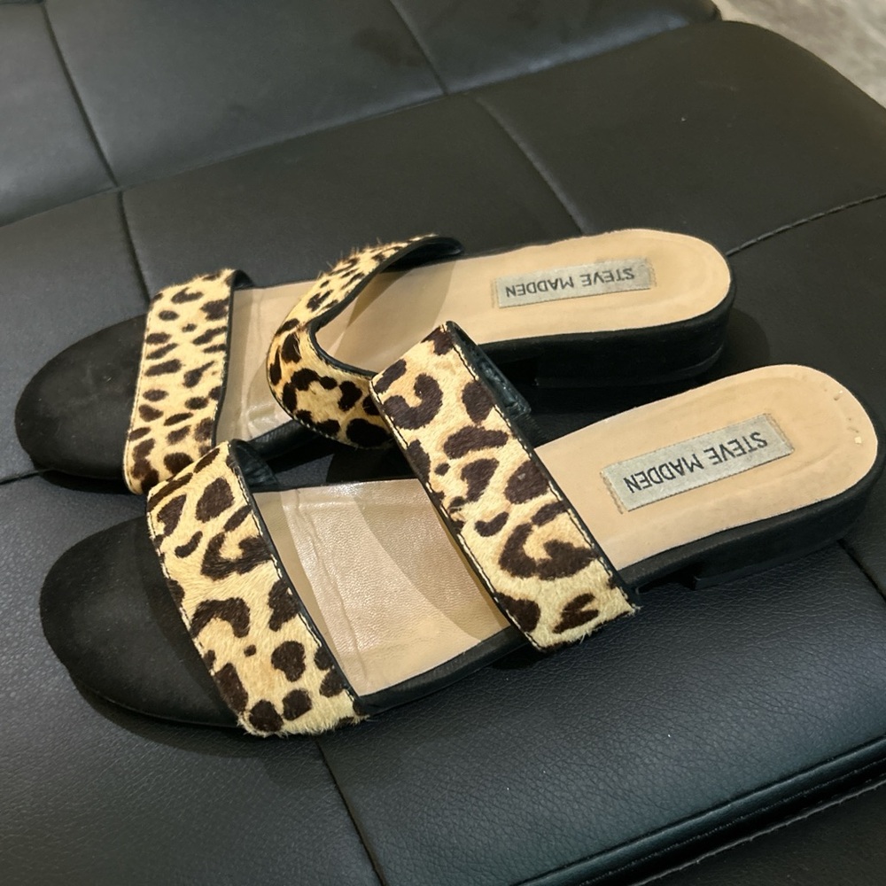 Steve Madden Leopard print sandals